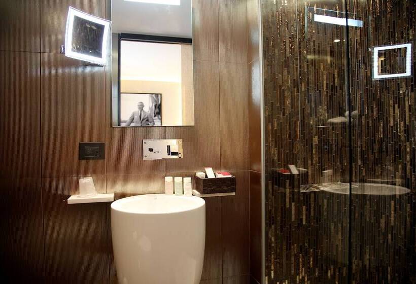 スイート, Hôtel Elysées Paris