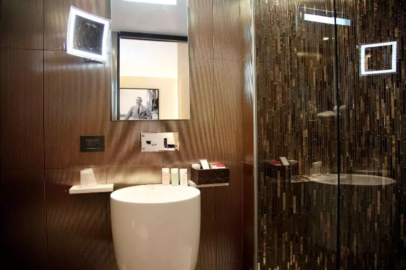 Camera Deluxe, Hôtel Elysées Paris