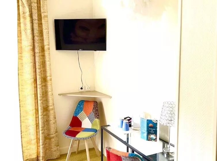スタンダードルーム, Kyriad Vichy Spa Cinq Mondes