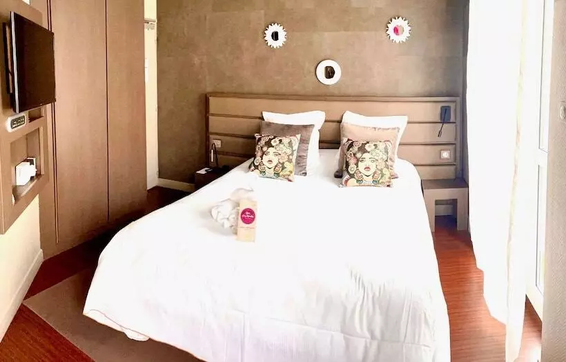 スーペリアールーム, Kyriad Vichy Spa Cinq Mondes
