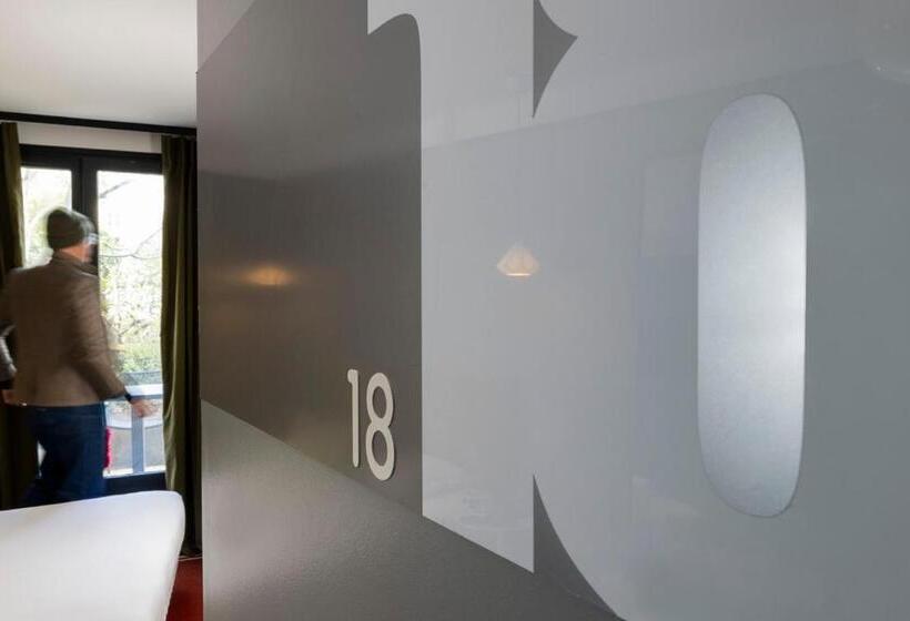 Superior Room with Terrace, L'hôtel