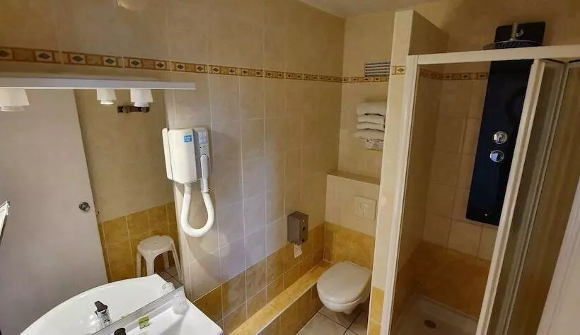 اتاق کلاسیک, Hôtel Windsor Contact Hôtel