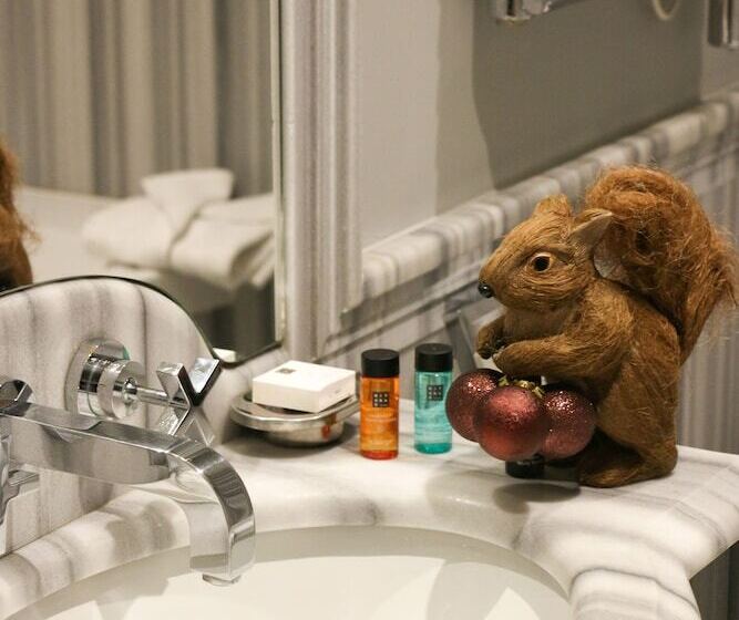 スーペリアールーム, George Washington