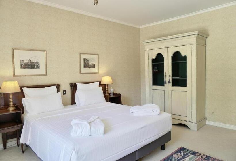 Номер Стандарт с Террасой, Le Manoir De Gressy