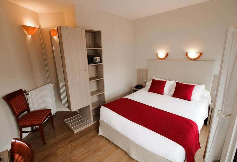 Habitación Superior, Little