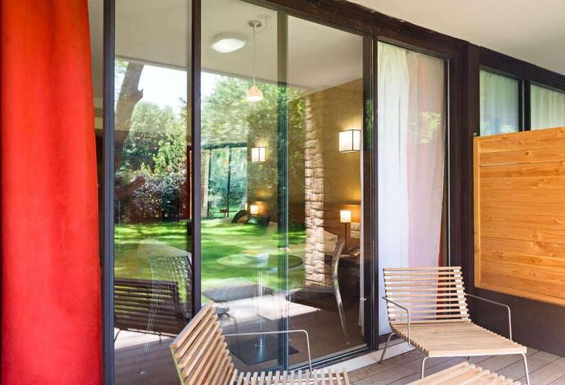 Номер Стандарт с Террасой, Moulin De Vernègues Hôtel & Spa