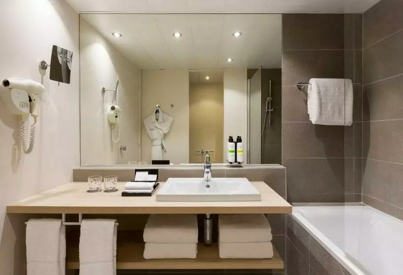 Classic Kamer, Pullman Paris Montparnasse