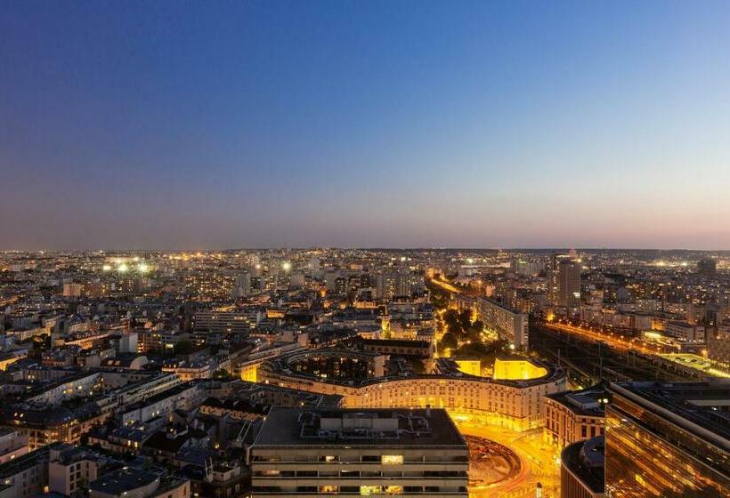 景色の見えるデラックスルーム, Pullman Paris Montparnasse