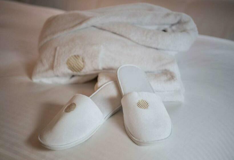 キングサイズベッドのエクゼクティブルーム, Pullman Paris Montparnasse