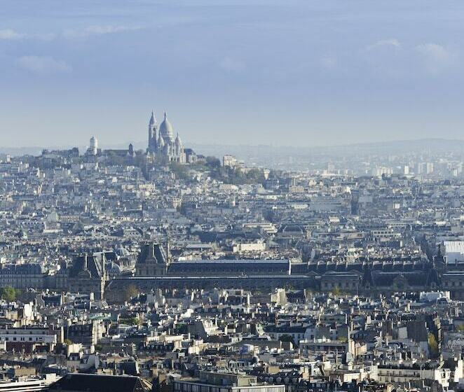 景色の見えるデラックスルーム, Pullman Paris Montparnasse