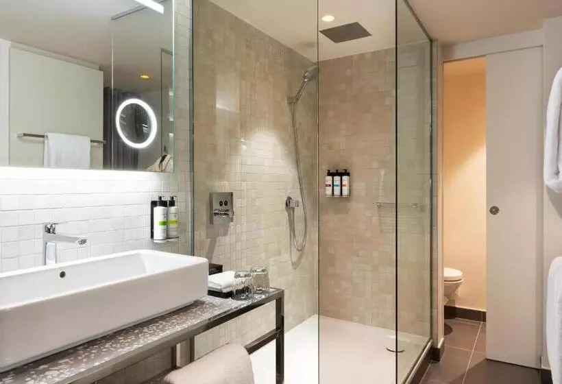 Premium room with view, Pullman Paris Montparnasse