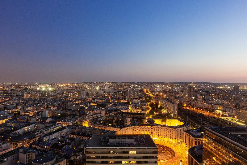 景色の見えるデラックスルーム, Pullman Paris Montparnasse