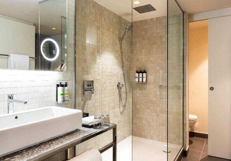 景色の見えるデラックスルーム, Pullman Paris Montparnasse