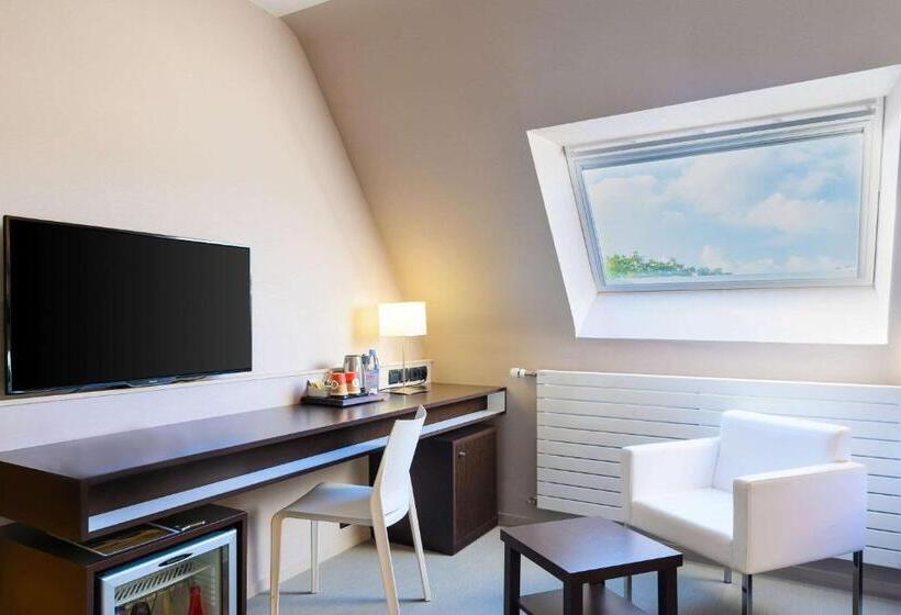 اتاق استاندارد چهار تخته, Quality Hotel La Marebaudière Vannes Centre