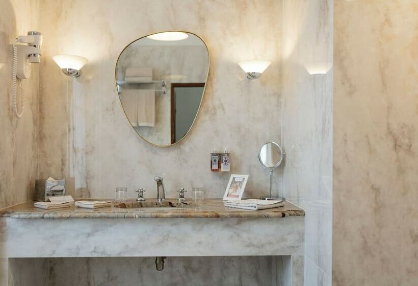 尊贵房, Restaurant & Spa La Magdeleine Mathias Dandine