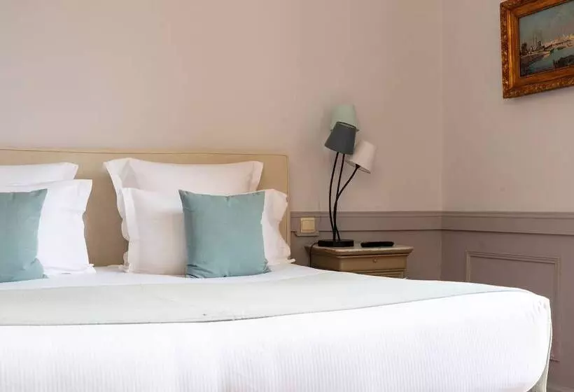 Classic Room, Restaurant & Spa La Magdeleine Mathias Dandine