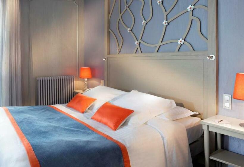 غرفة كلاسيكية, Rochester Champs Elysees