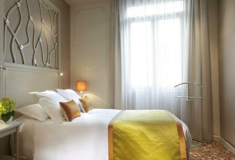 غرفة كلاسيكية, Rochester Champs Elysees