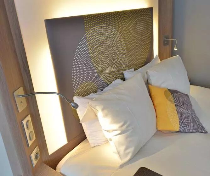 Classic-huone, Novotel Clermont Ferrand
