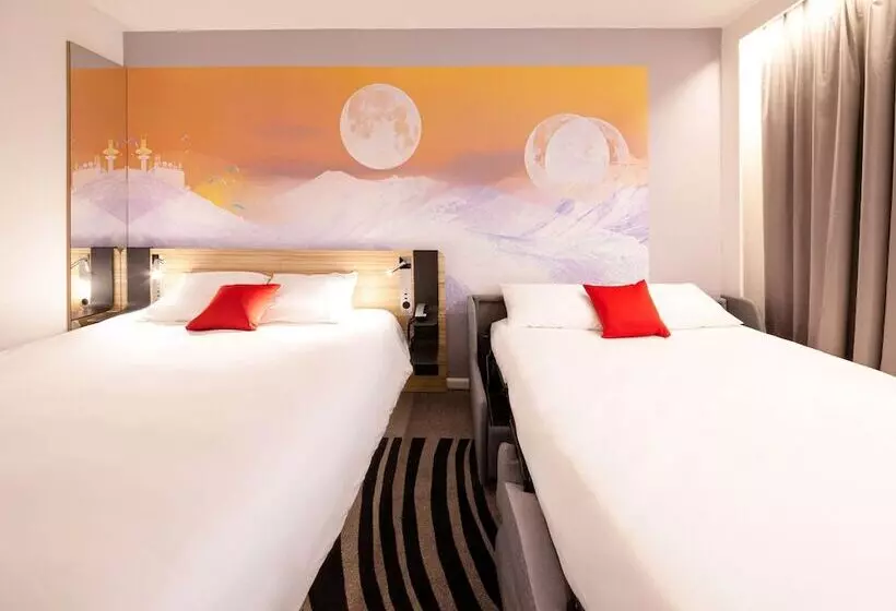 Superior-huone, Novotel Clermont Ferrand