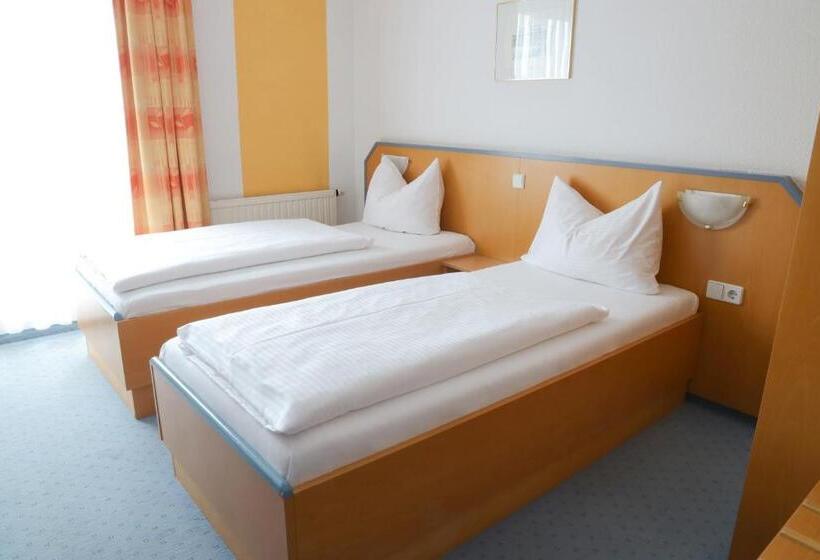 Standardeinzelzimmer, Businesshotel Berlin