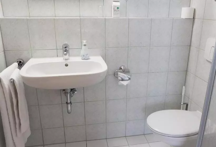 スタンダードルーム, Businesshotel Berlin