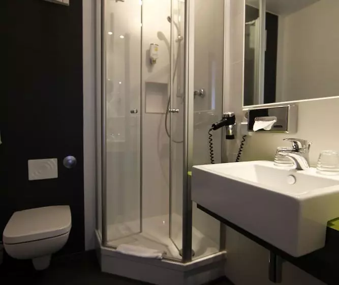 Comfort-huone, Dietrich Bonhoeffer Hotel Berlin Mitte