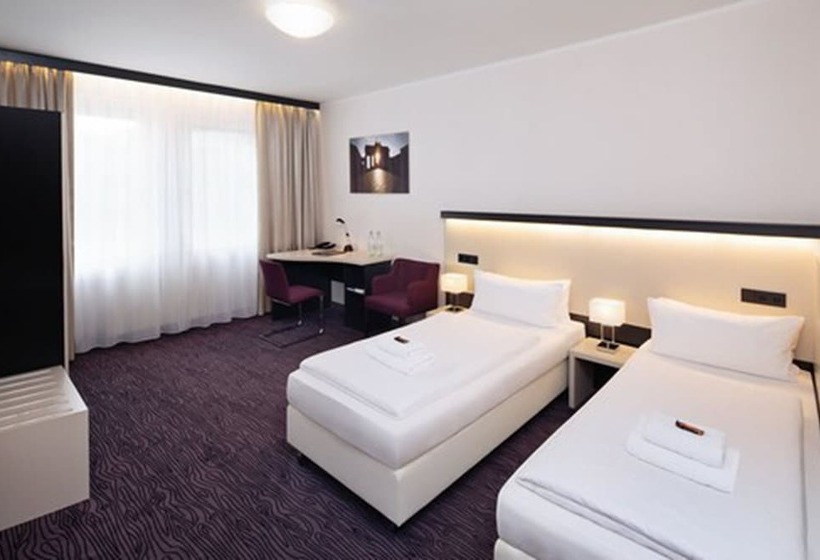 Номер Комфорт, Dietrich Bonhoeffer Hotel Berlin Mitte