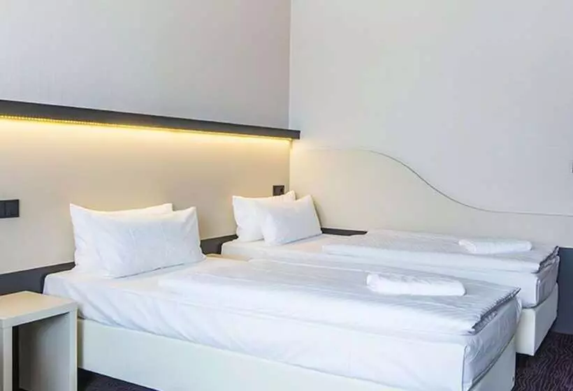 Comfort-huone, Dietrich Bonhoeffer Hotel Berlin Mitte