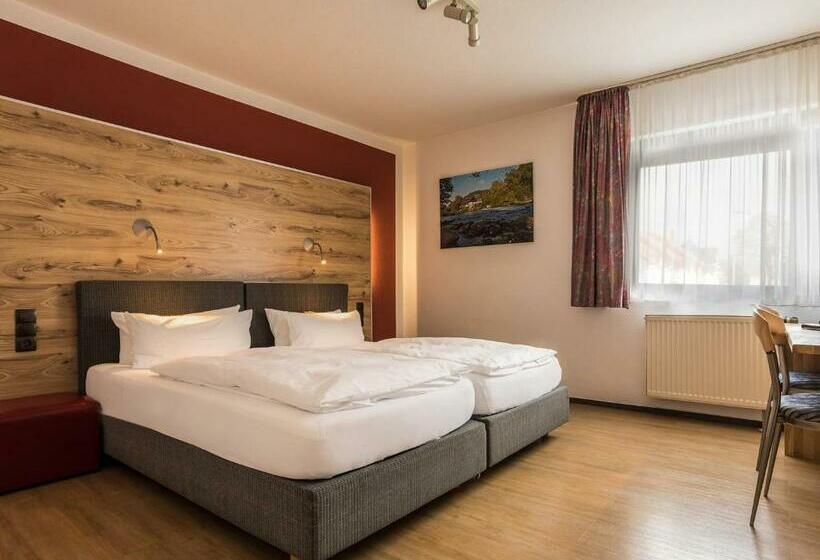 Номер Стандарт Трехместный, & Wirtshaus Hansen