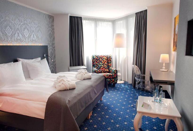 이그제큐티브 룸 킹사이즈 침대, Holiday Inn Dresden - City South, an IHG hotel