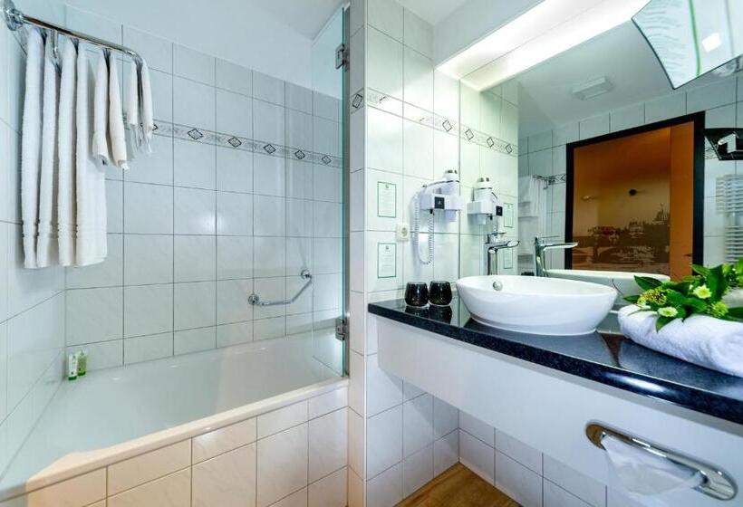 Номер Executive Кровать Кинг, Holiday Inn Dresden - City South, an IHG hotel