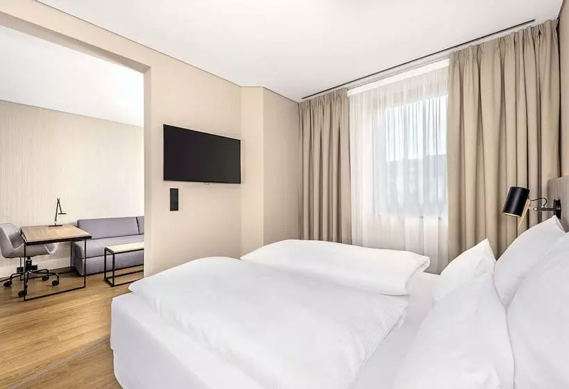 Chambre Familiale, NH München Unterhaching