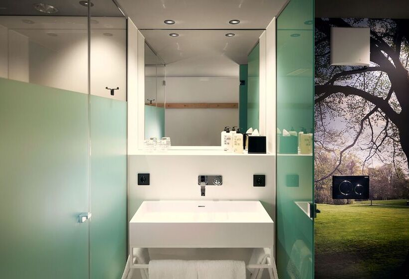 标准间, Schwabinger Wahrheit By Geisel