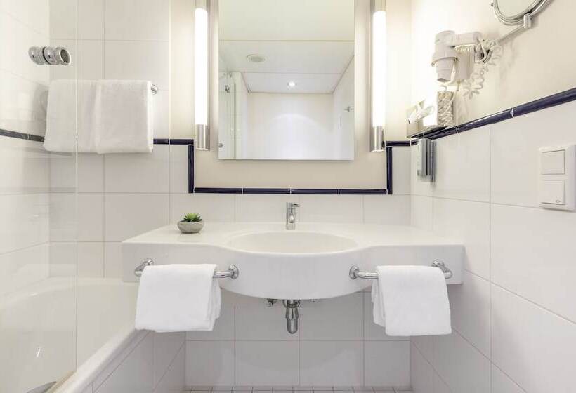 Номер Комфорт, Garner Hotel Rüsselsheim by IHG