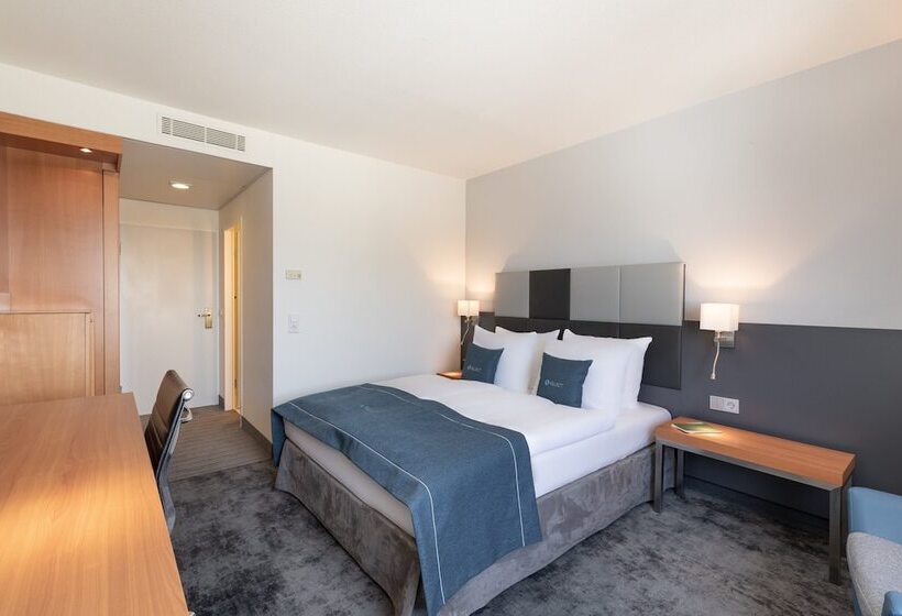 Номер Комфорт, Garner Hotel Rüsselsheim by IHG