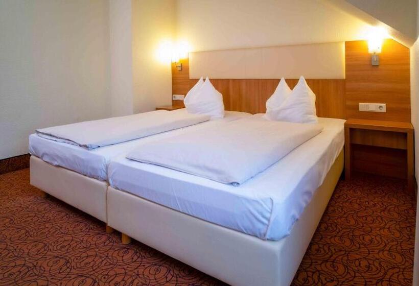 스탠다드 룸, Am Stadtpark