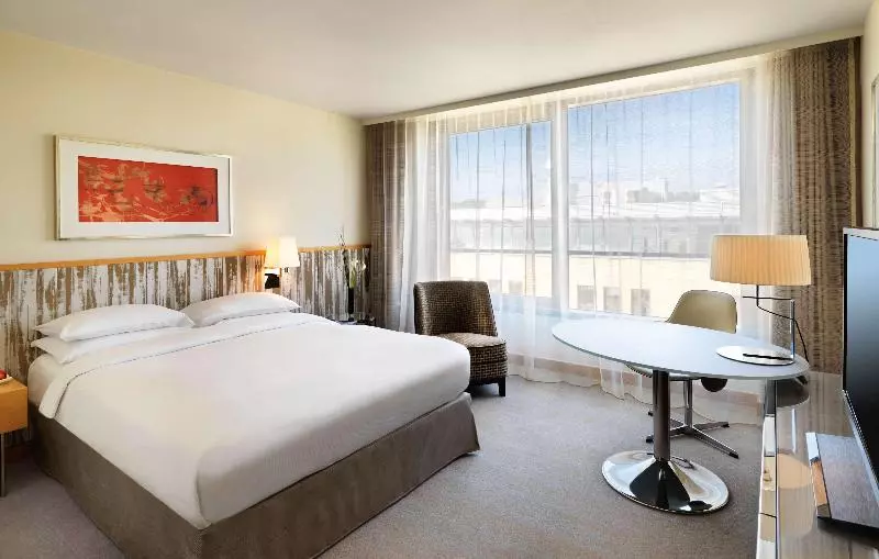 クラブルーム, Hyatt Regency Mainz