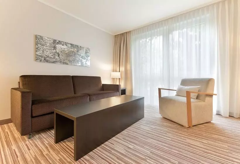 سوییت پرستیژ, Mercure  Dusseldorf Kaarst