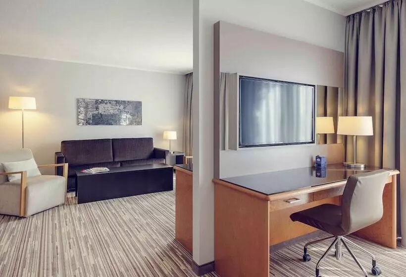 سوییت پرستیژ, Mercure  Dusseldorf Kaarst