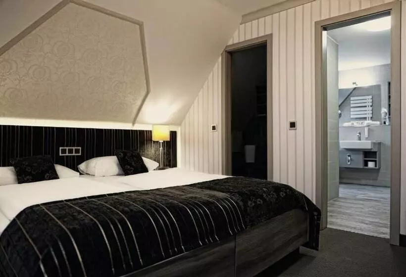 ジュニアスイート, Konsumhotel Dorotheenhof Weimar