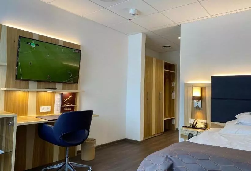 Standard Single Room, Wieting