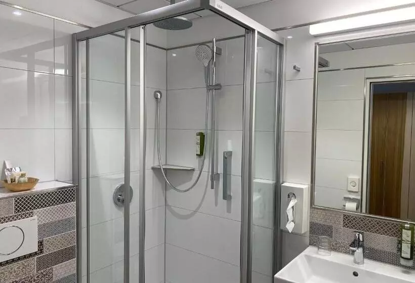 Standard Single Room, Wieting