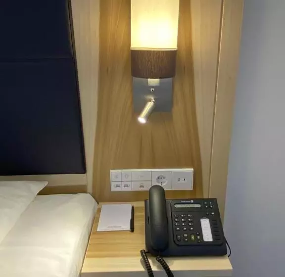 Standard Room, Wieting