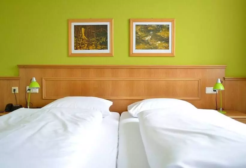 スタンダードルーム, Land  Und Golfhotel Alte Fliegerschule