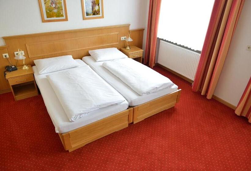 スタンダードルーム, Land  Und Golfhotel Alte Fliegerschule