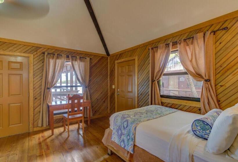 اتاق لوکس, Anthony's Key Resort