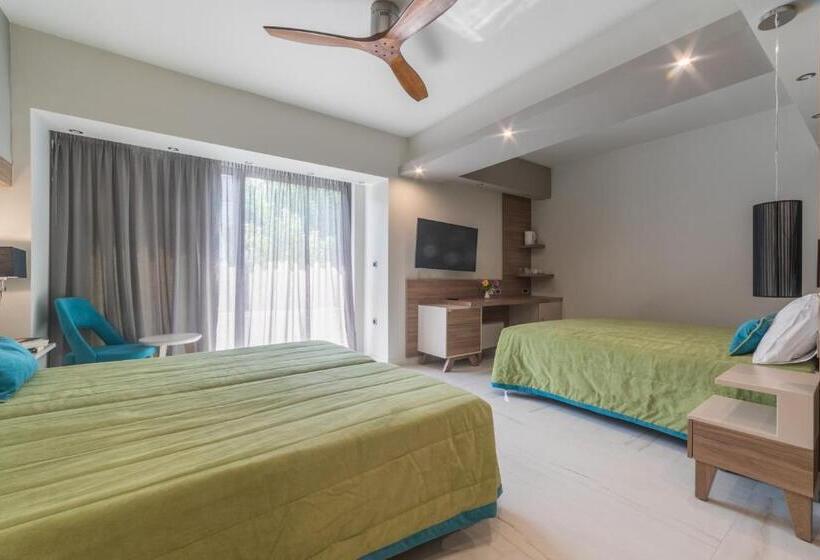 スーペリアの4人部屋, Atrion Resort