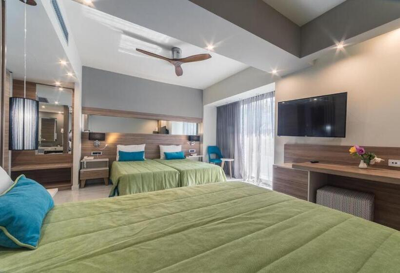 Четырехместный Номер Superior, Atrion Resort