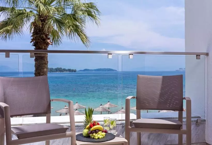 اتاق استاندارد با چشم‌انداز دریا, Kontokali Bay Resort & Spa